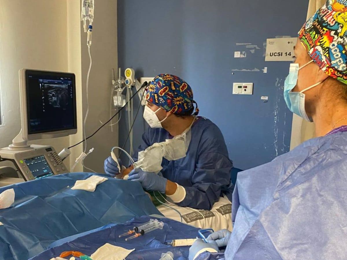 El Departamento de Salud de Elda, referente en utilizar técnicas mínimamente invasivas para tratar nódulos tiroideos