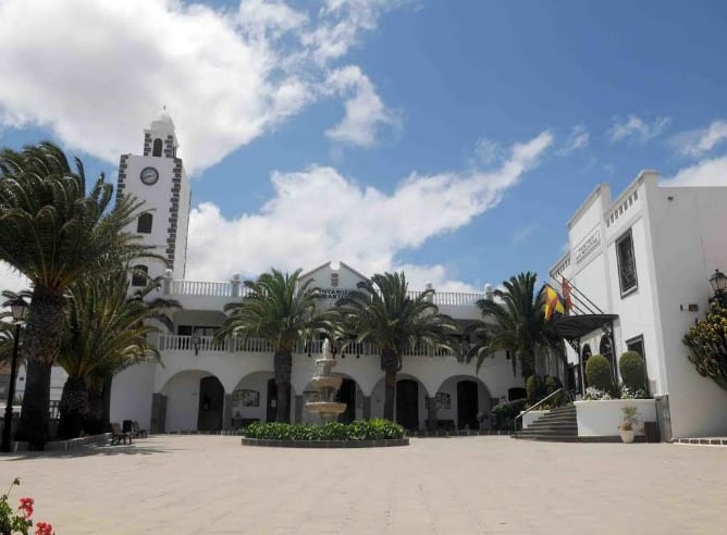 Fachada del ayuntamiento de San Bartolomé, Lanzarote