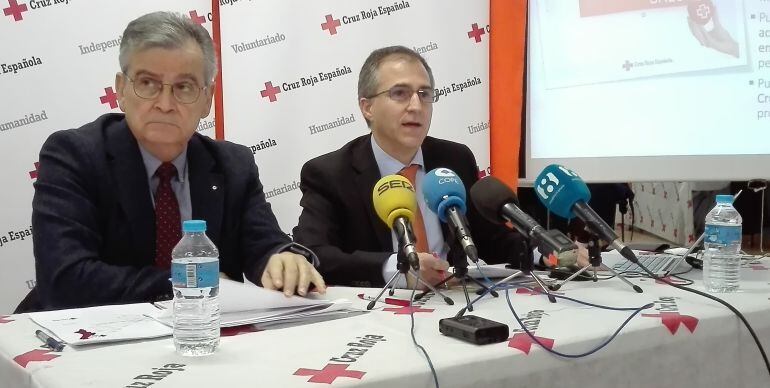 Presidente Cruz Roja Comunitat Valenciana, F. Javier Gimeno (d) y Presidente Provincial de València, Rafael Gandía