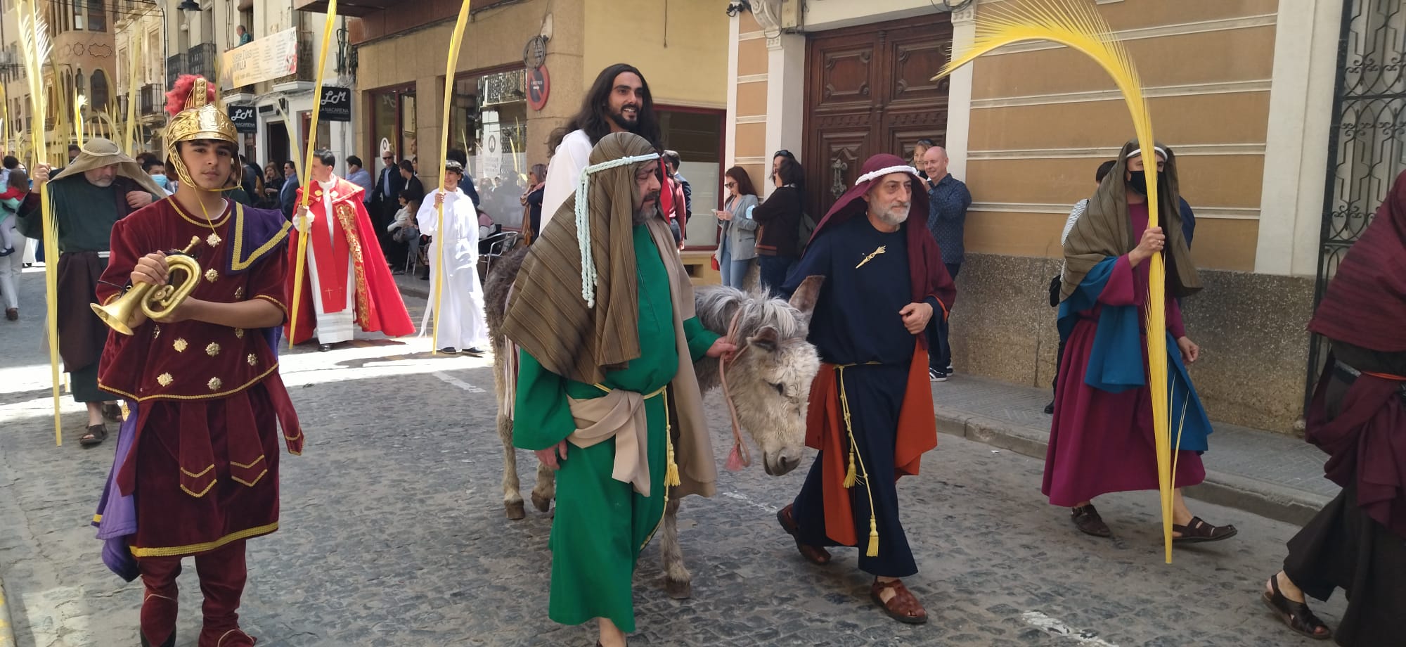 Jesús a lomos de su burra en la procesión de Las Palmas