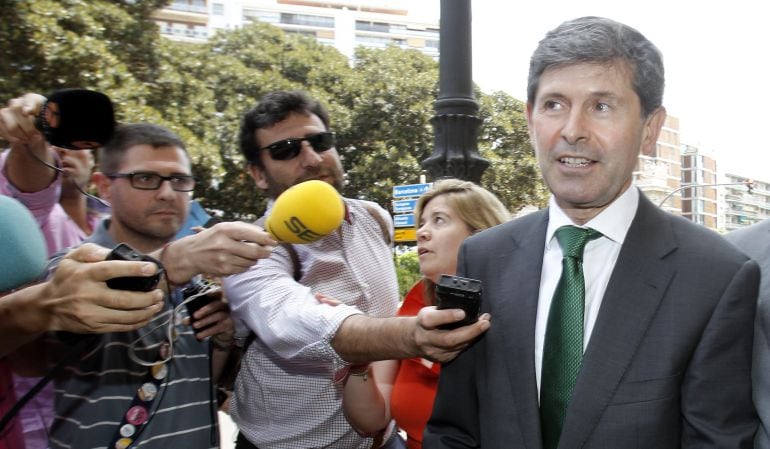 El alcalde de Castelón, Alfonso Bataller, a su llegada al TSJCV, en una imagen de archivo.