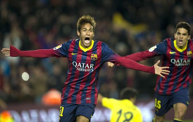 Neymar celebra su segundo tanto al Villarreal