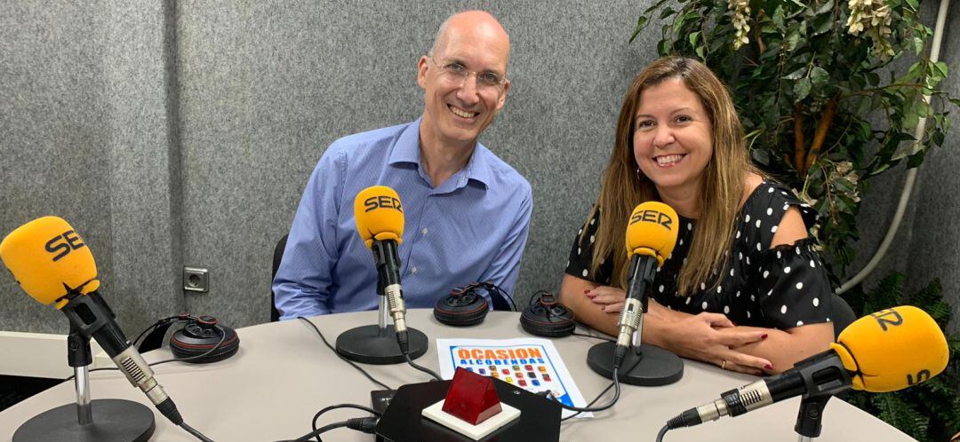 Felipe Díaz, responsable de proyectos de AICA y María Dolores Martínez, directora de Caetano Reicomsa