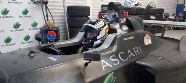 Fidel Castillo antes de iniciar la carrera