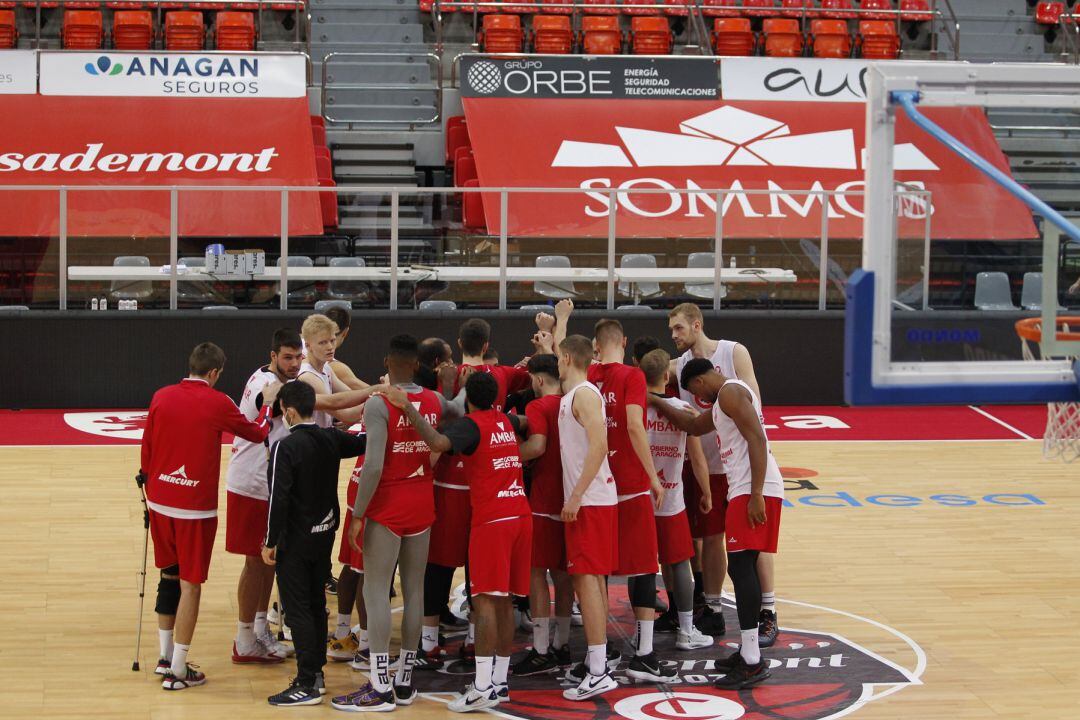 Casademont Zaragoza no pudo lograr la victoria en el estreno de Sergio Hernández