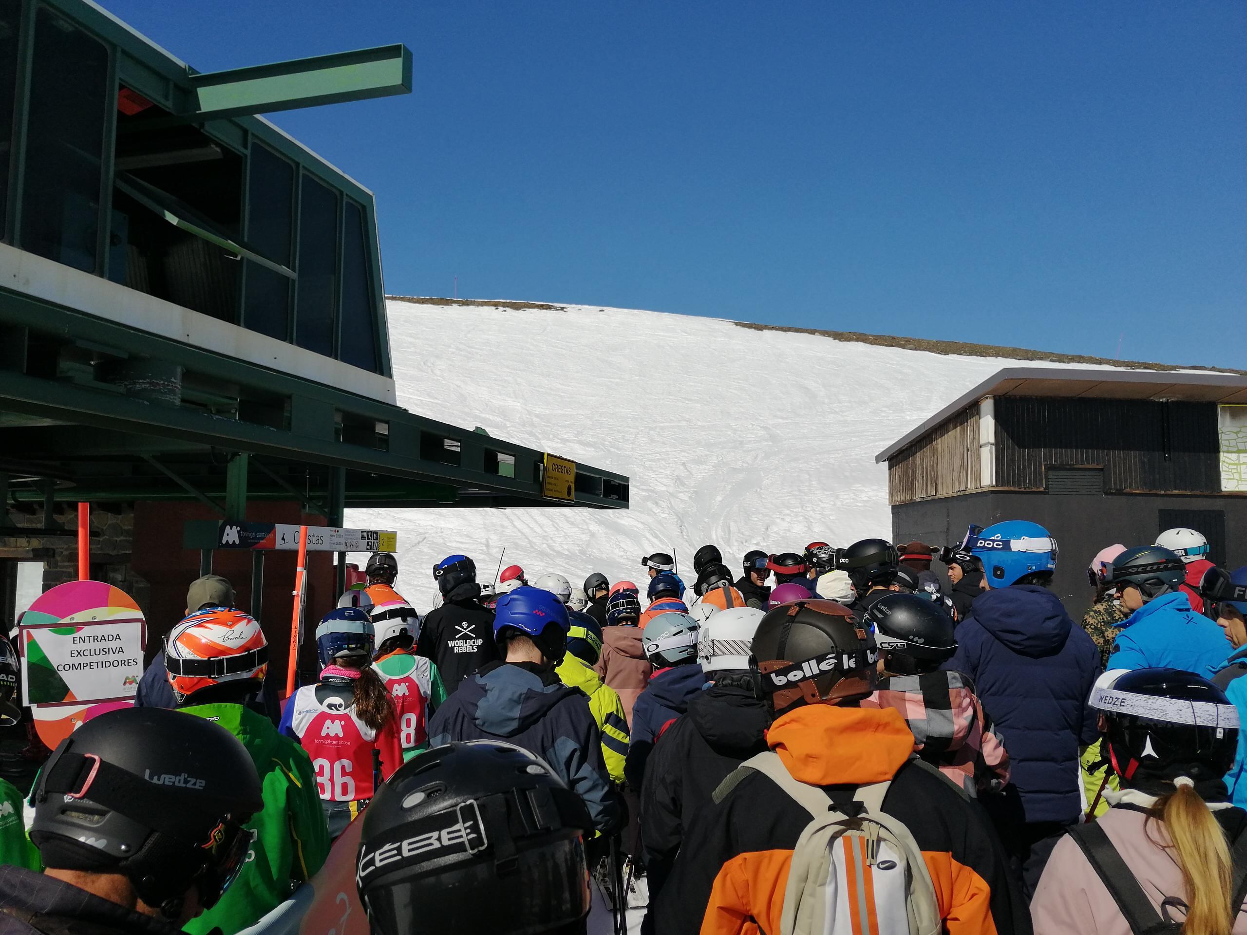 Uno de los días de gran afluencia alas estaciones de esquí