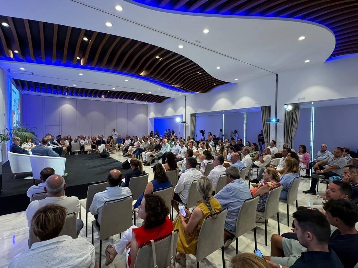 El PP de Ibiza acusa al Gobierno de estar "empeñado en que los servicios públicos no funcionen en las islas"