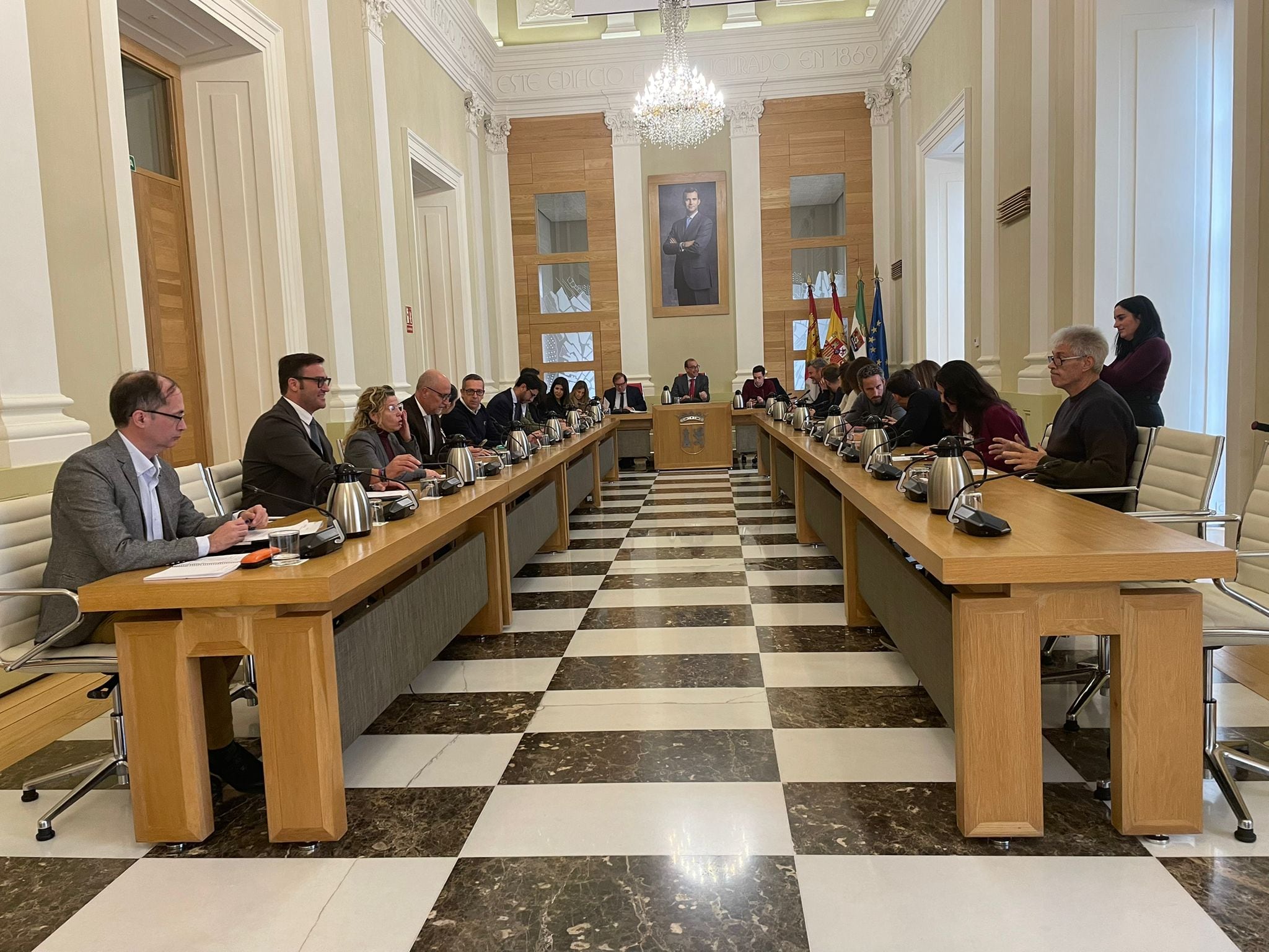 Imagen del Pleno extraordinario del Ayuntamiento de Cáceres