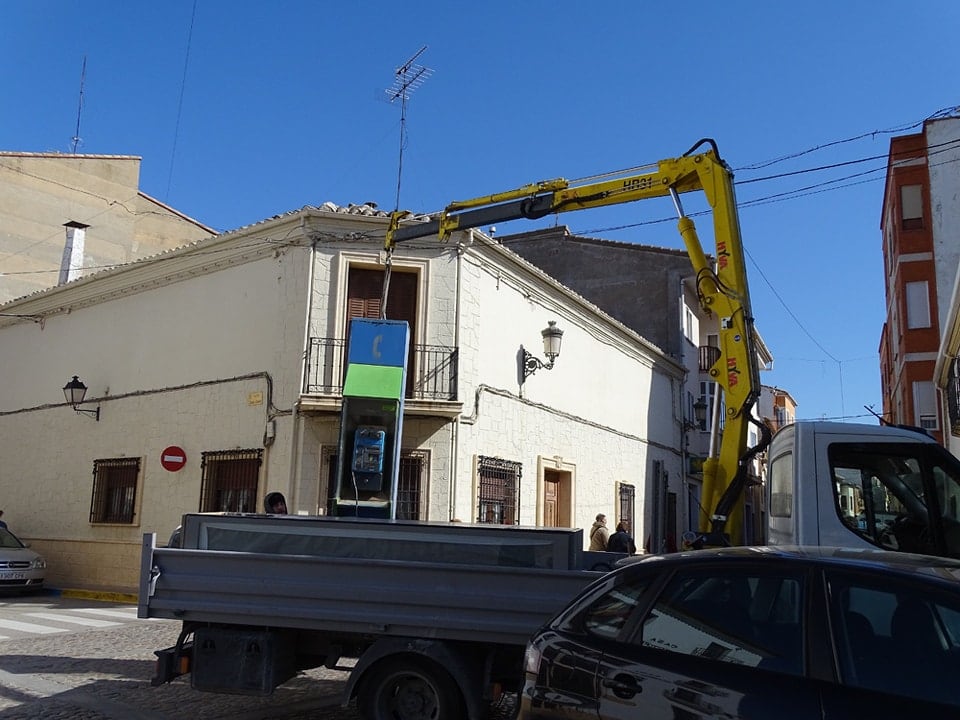 Retirada de las cabinas telefónicas