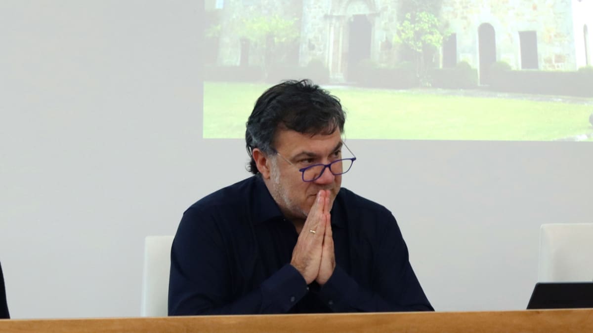 Emilio Grandío presenta La España espiada: las redes de inteligencia durante la Segunda Guerra Mundial