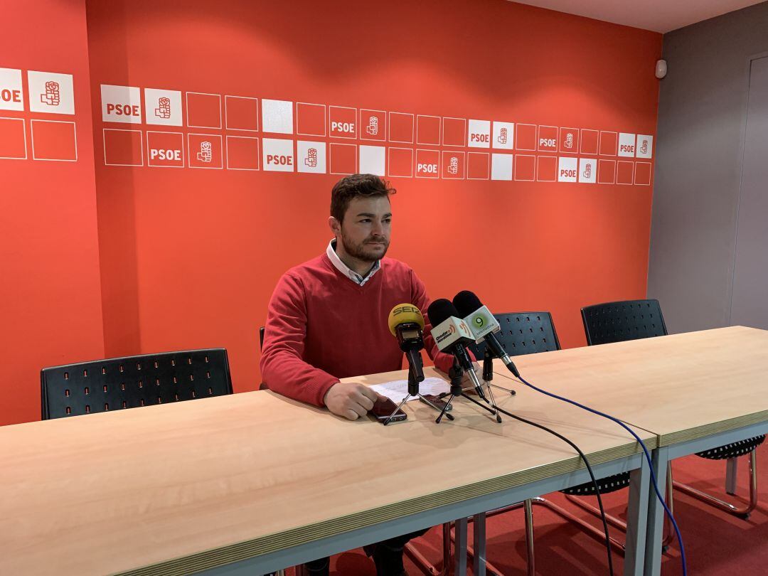 El socialista, Luis Manuel Pascual, presenta una serie de medidas económicas para Medina del Campo