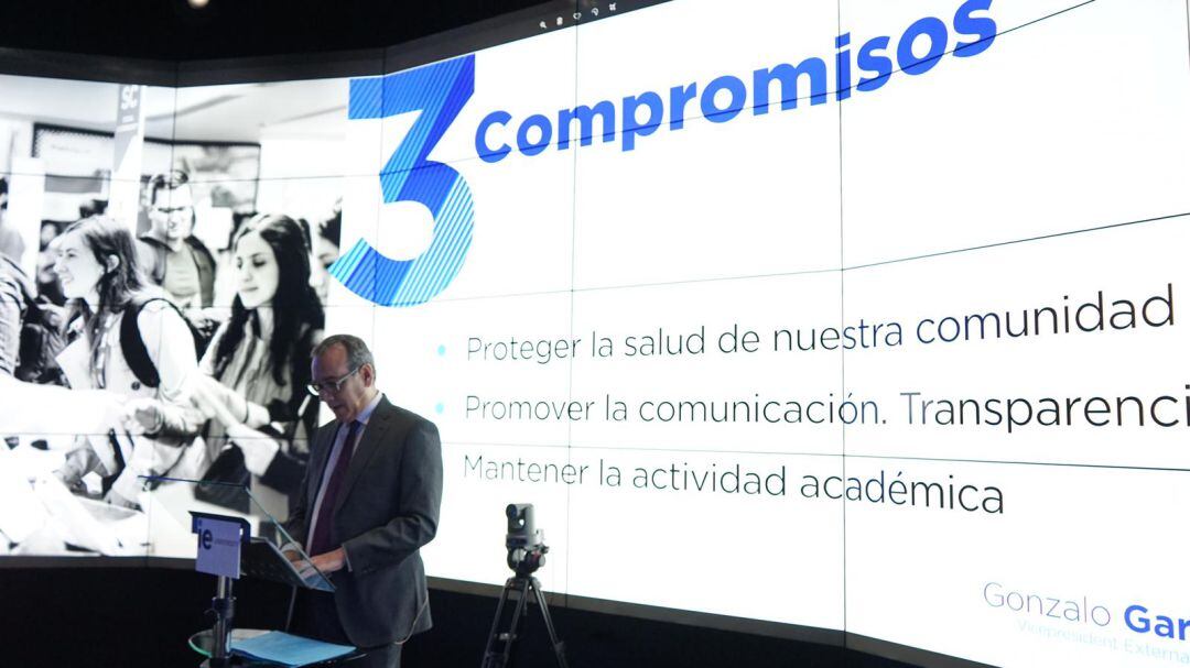 Rueda de prensa ofrecida por el portavoz de la IE Universidad Gonzalo Garland