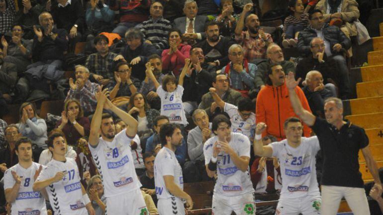 El Abanca Ademar no estará sólo en Pamplona