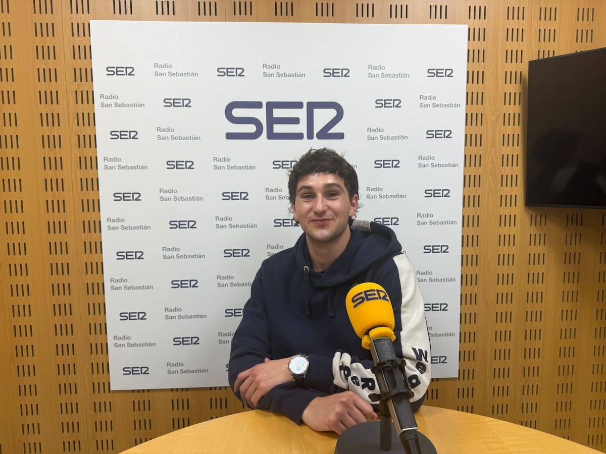 Entre gazpachos y tortillitas de camarón: el menú para la final de la Copa del Rey de 'Papousfood'