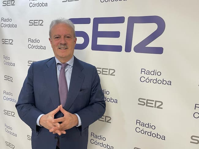 Manuel Campo Vidal, premio premio FLA de la XXXI Feria del Libro Aragonés de Monzón