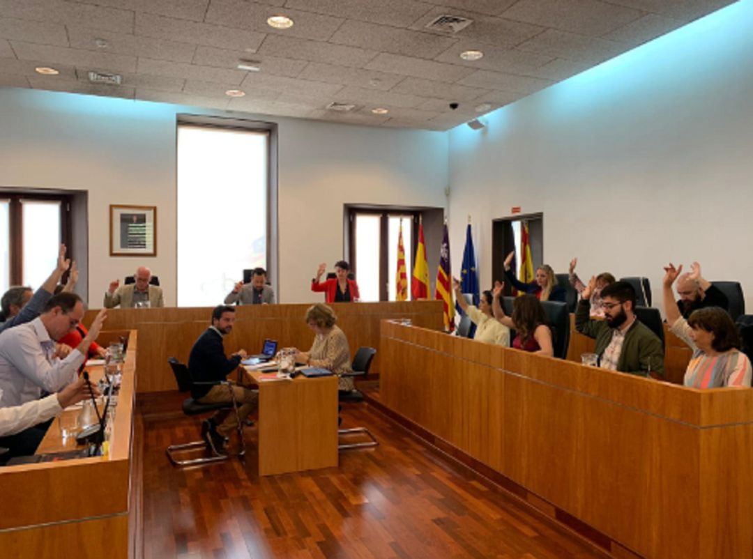 Imagen del pleno del Ayuntamiento de Ibiza