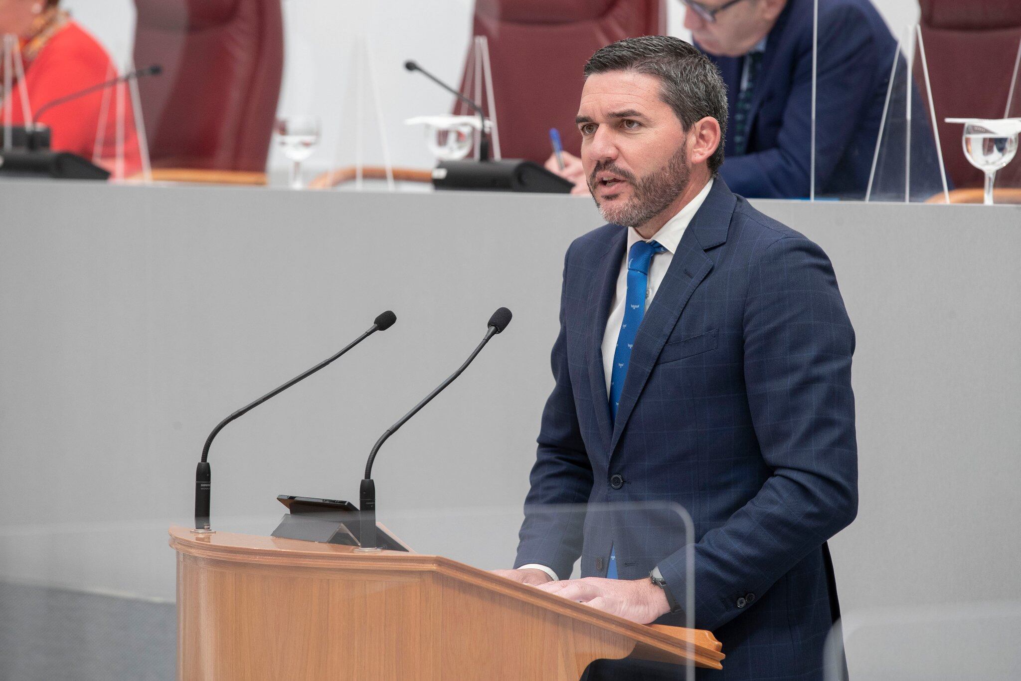 Antonio Luengo en la Asamblea Regional