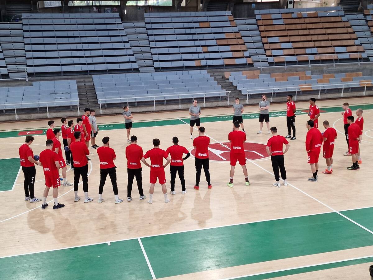 Pachi Giné confía en poder conseguir la permanencia en Aranda