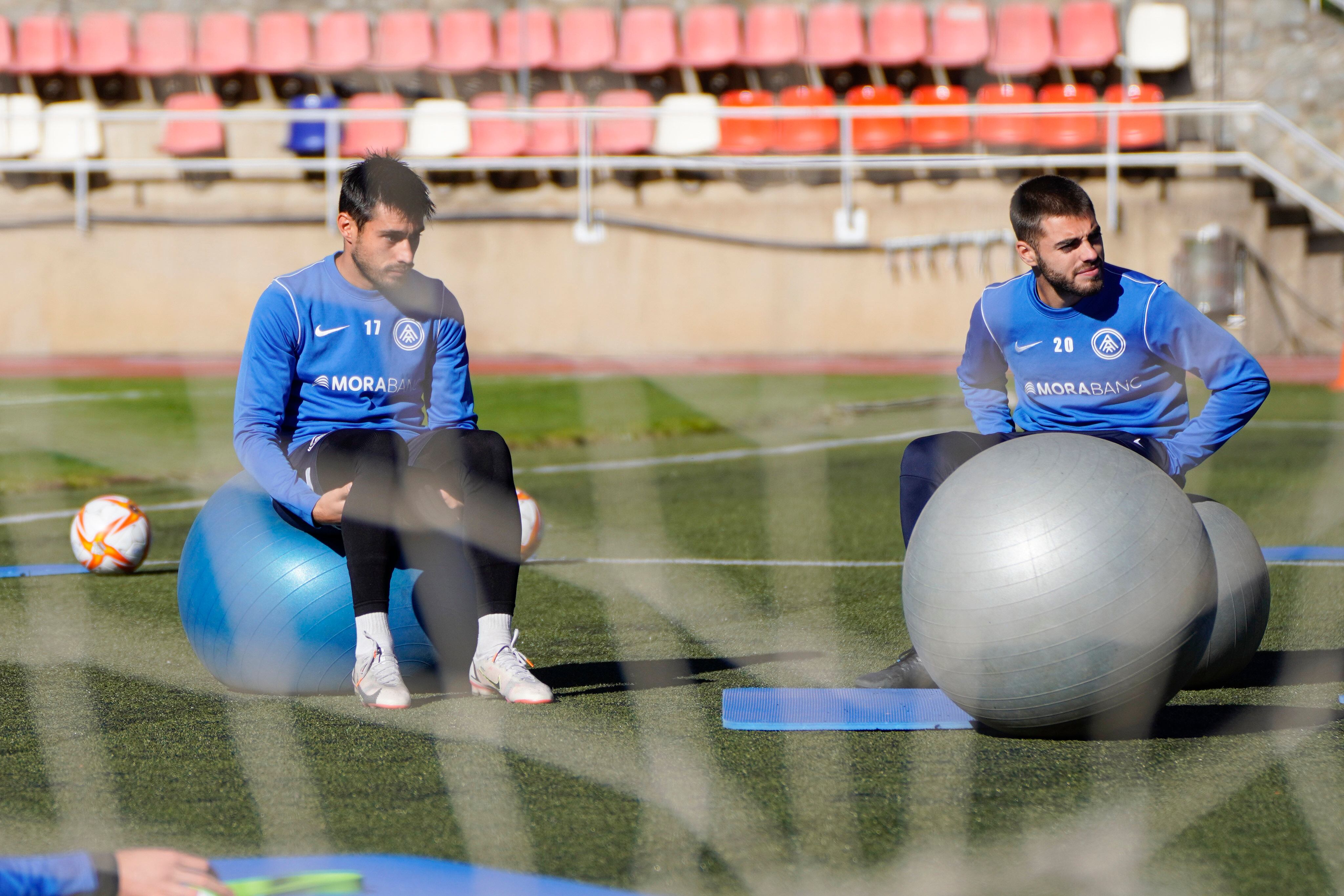 Tronada a la feina dels homes d'Eder Sarabia