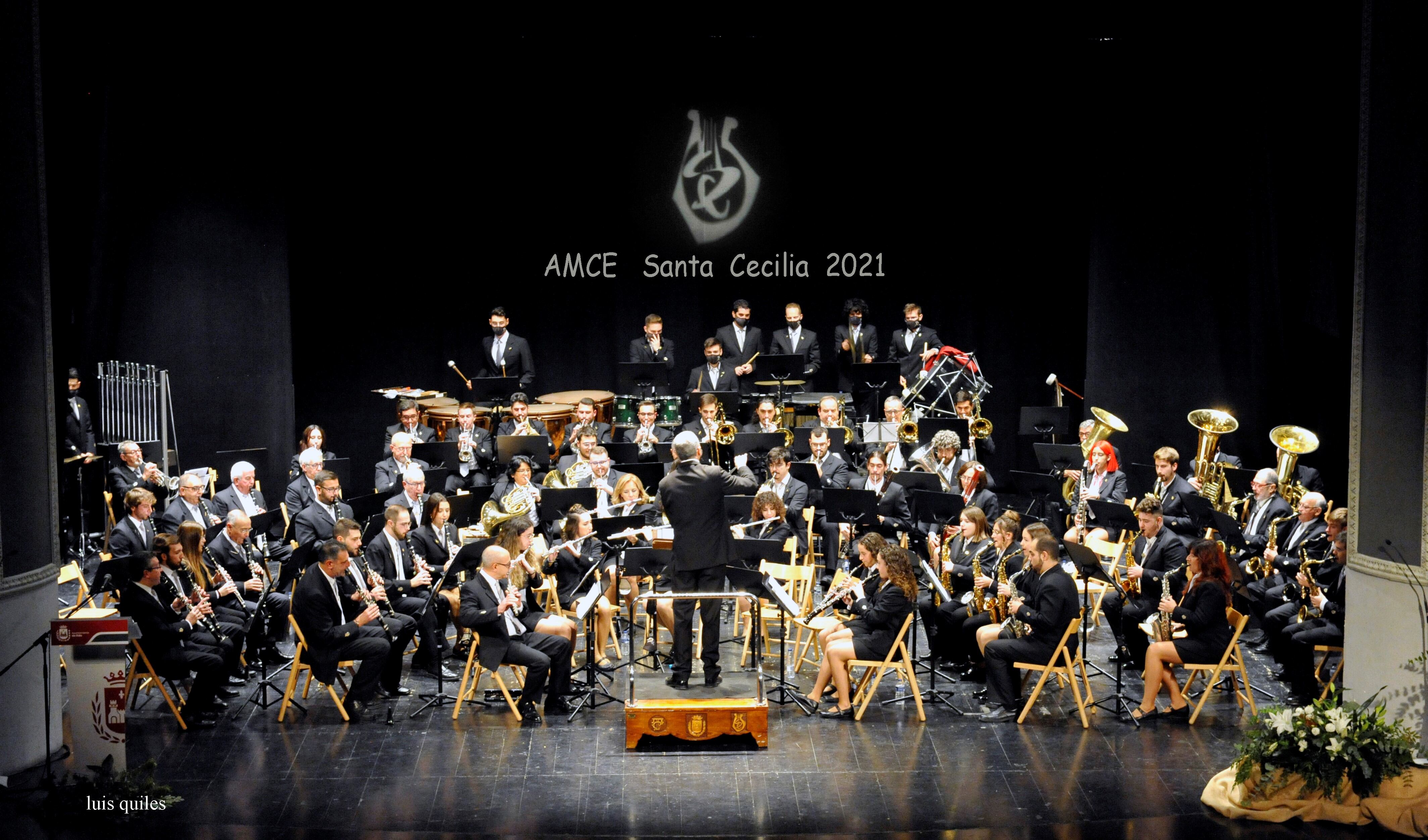 AMCE Santa Cecilia de Elda durante un concierto en el Teatro Castelar.