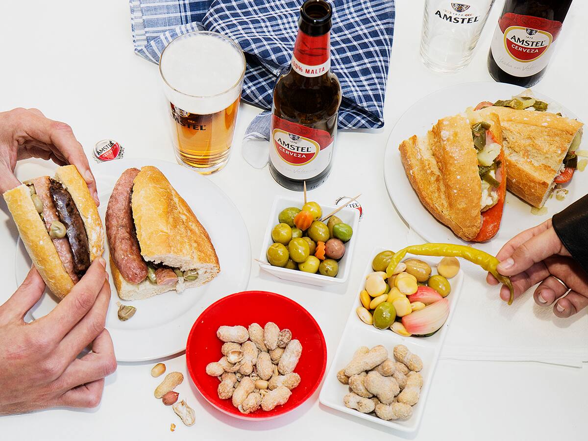 Amstel arranca un movimiento para declarar el 16 de marzo Día Oficial de ‘L’Esmorzà’, un nuevo hito en el calendario fallero