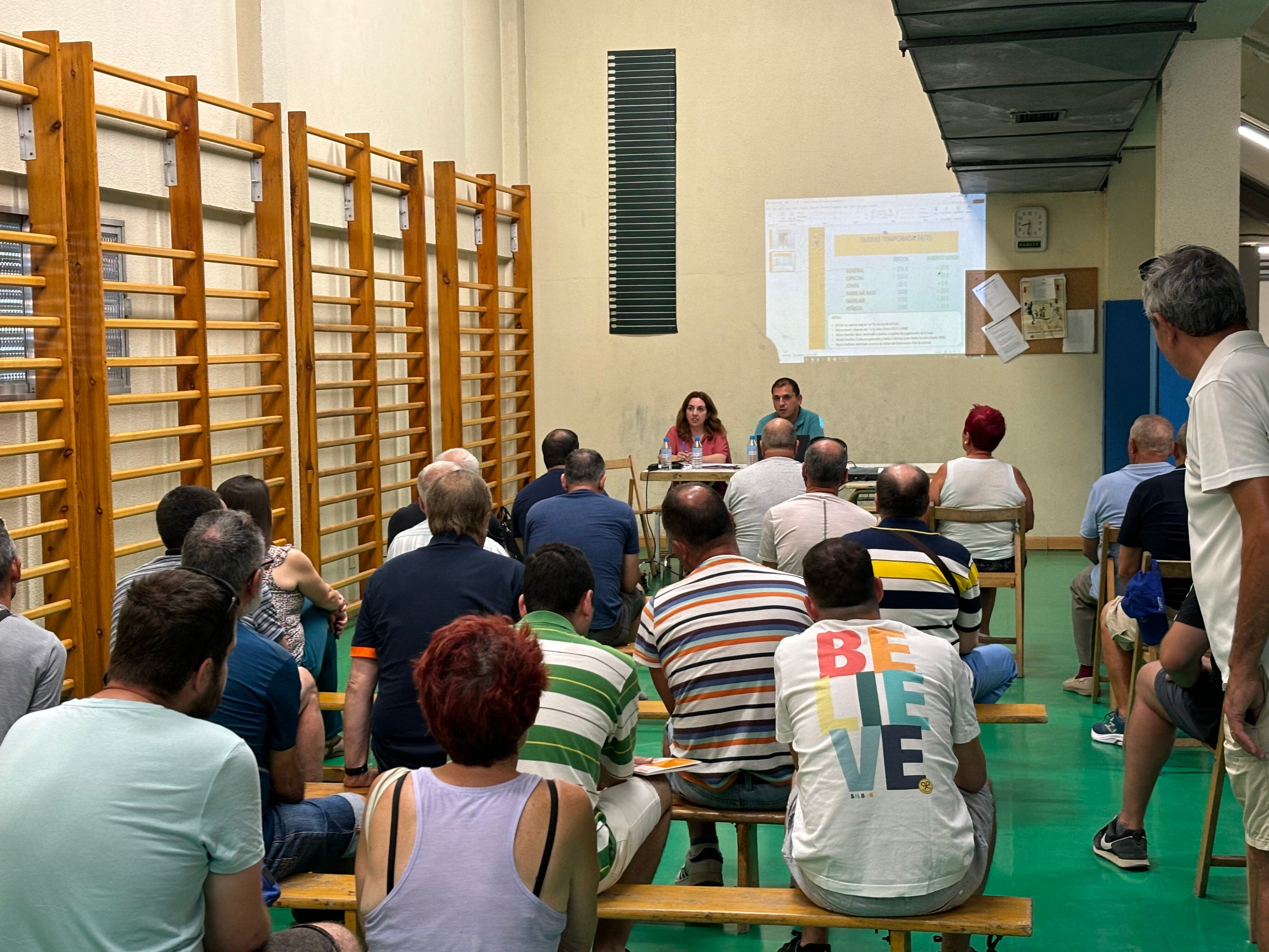 Los socios aprobaron la gestión del club