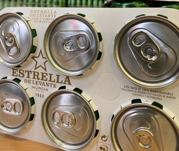 Así es el nuevo sistema del packs de latas de Estrella de Levante