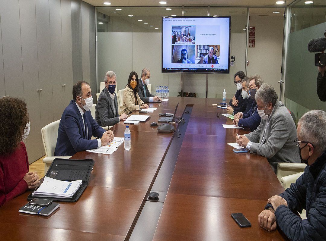 Reunión entre Xunta de Galicia y empresarios del ocio nocturno