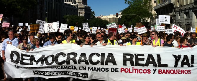 Varios miles de personas piden en Madrid un cambio político y social