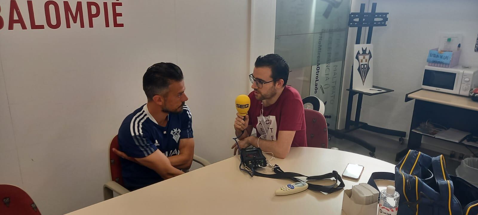 Rubén de la Barrera y Juanma Sevilla durante la entrevista en SER Deportivos Albacete