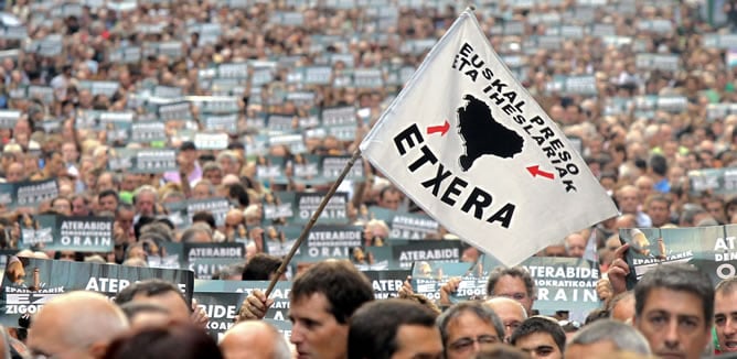 Multitudinaria manifestación contra la  sentencia del &#039;caso Bateragune&#039; en Bilbao