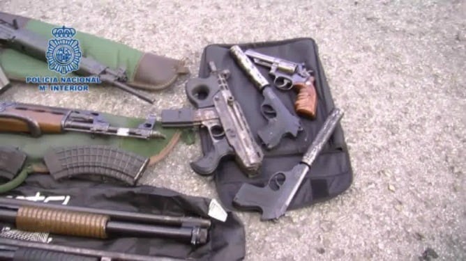 Golpe a una &#039;oficina&#039; de sicarios colombianos cuando acababan de recibir un arsenal de armas para cometer asesinatos selectivos