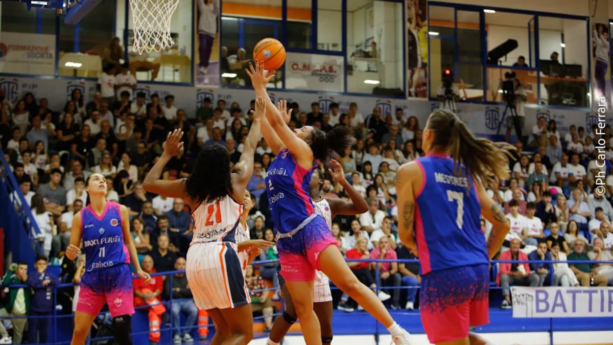 El Baxi piensa en la cita decisiva de A Malata tras arrollar en Italia: "El equipo estuvo trabajando los 40 minutos"