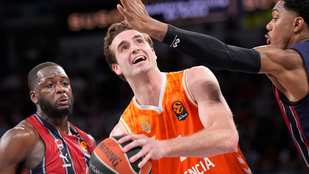 El Baskonia paga los excesos de la celebración copera (79-108)