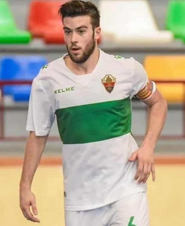 Álvaro Tomás, joven aunque sobradamente preparado