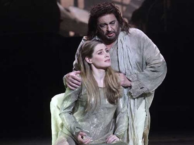 Plácido Domingo, en un momento de la ópera Thaïs.