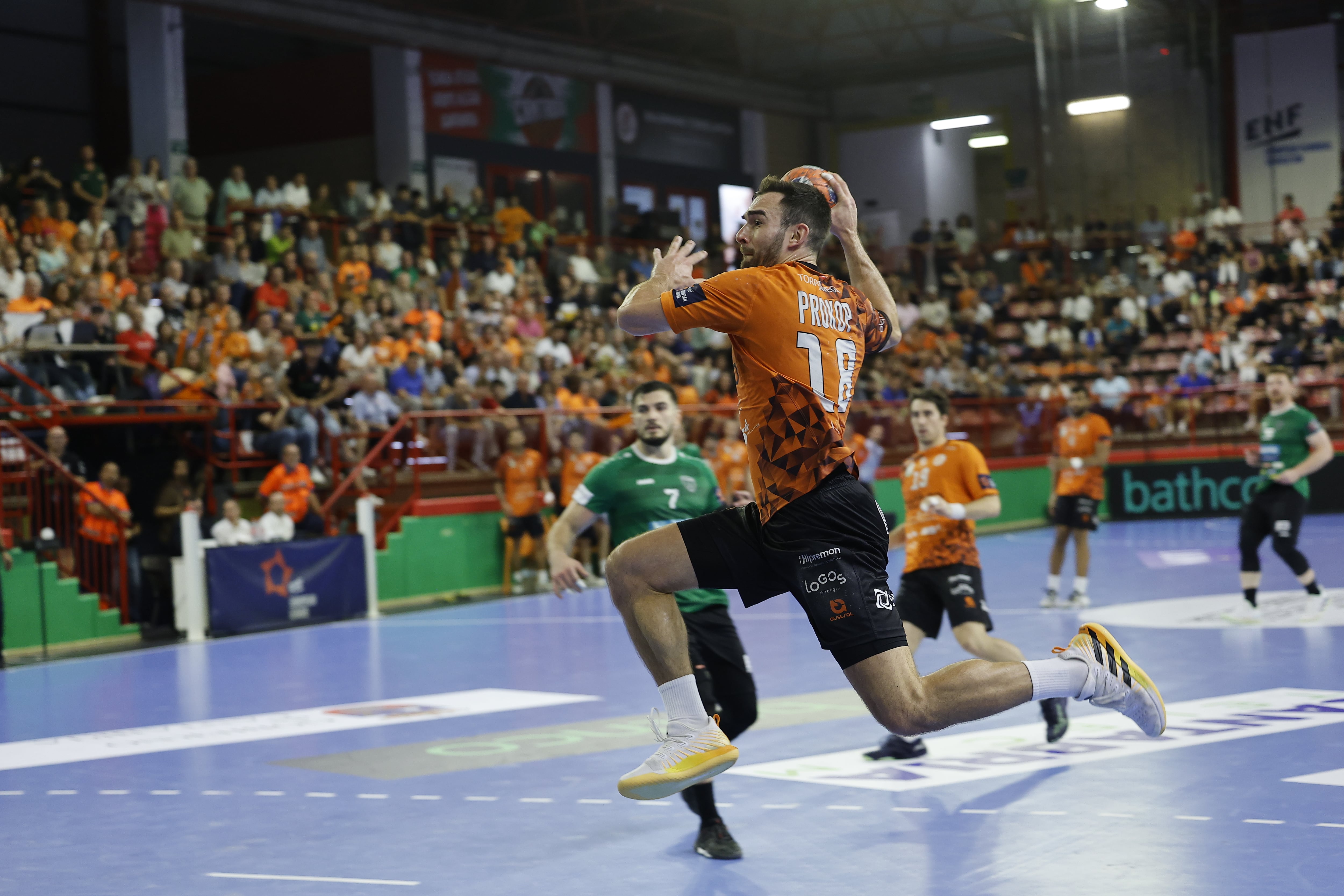 Prokop, durante el partido contra Nexe.