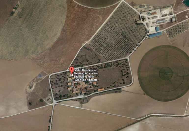 Vista aérea del Centro Betania, en las proximidades de la N-430, la carretera de Barrax