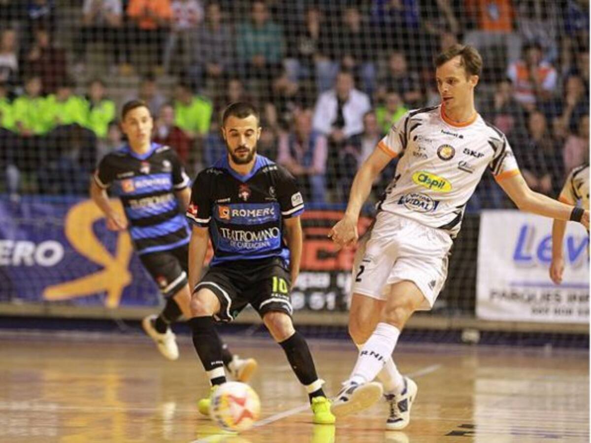 El Plásticos Romero empata con Aspil (3-3) y ya no depende de sí mismo para entrar en playoff