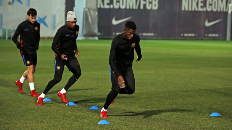 Arnáiz junto a Dembelé