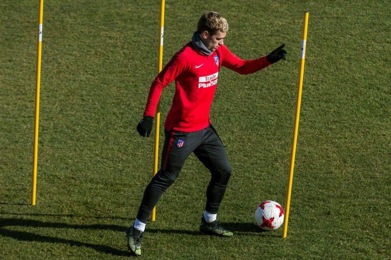 Griezmann, durante un entrenamiento con el Atlético de Madrid