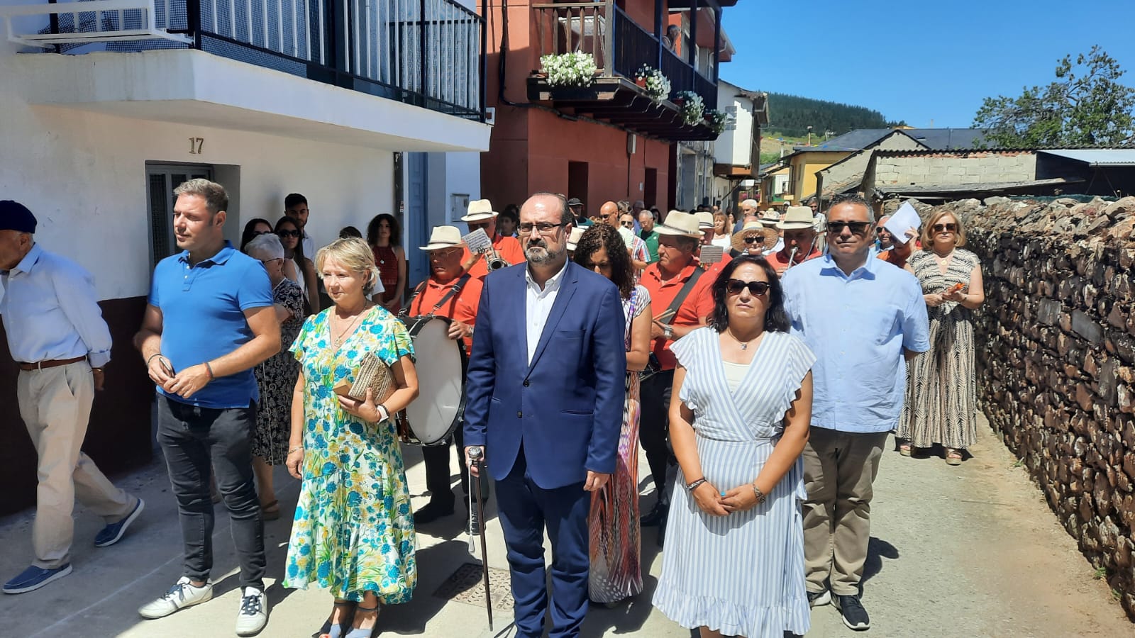 Marco Morala encabeza la procesión de San Lorenzo