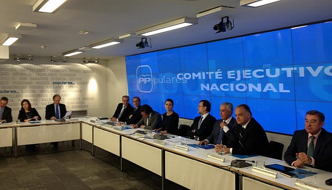 Foto de la reunión del comité ejecutivo del PP publicada en la red social Twitter por Alfonso Alonso, portavoz del grupo parlamentario popular en el Congreso