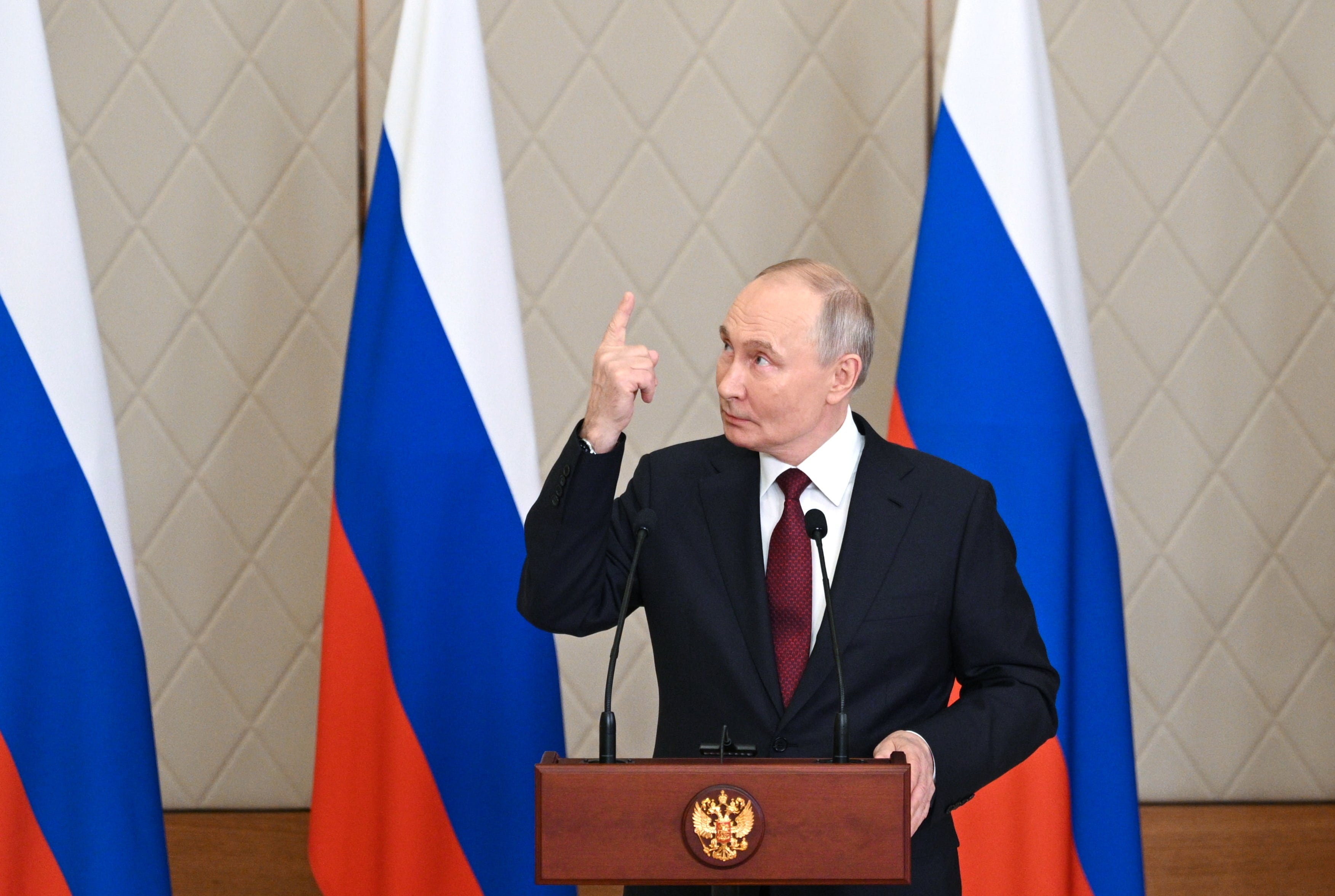 El presidente ruso durante la rueda de prensa que ha celebrado en Kazajistán.