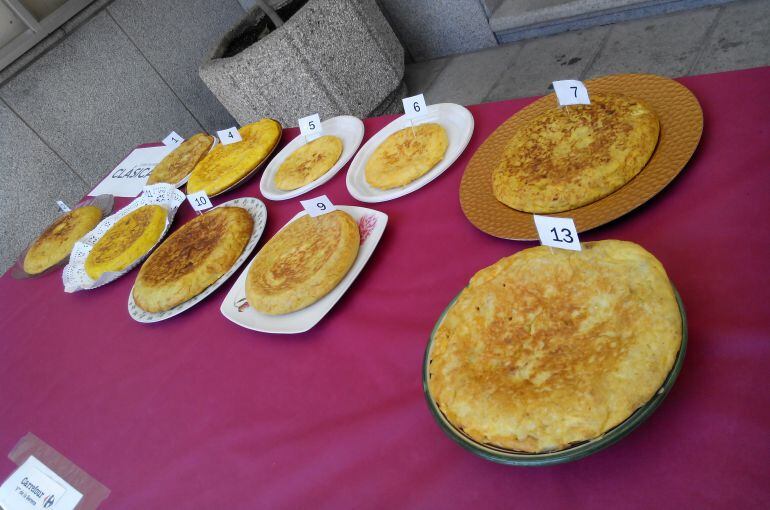 Uno de los famosos concursos de tortillas de patatas