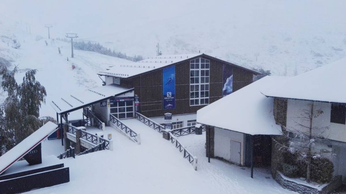 Estudian ya el adelanto de la temporada de esquí tras la gran nevada