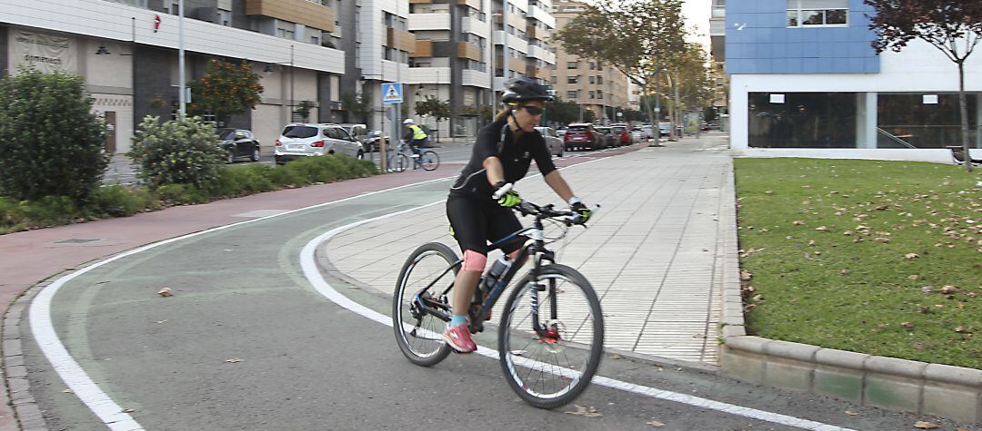 Carril bici en la Avenida Hermanos Bou de Castelló
