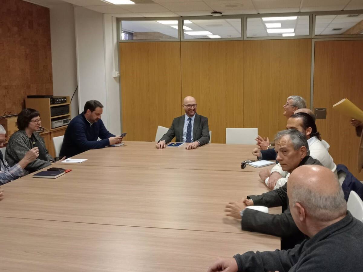 El ayuntamiento de Murcia valora restablecer dos carriles de salida en el tramo de la avenida Ciudad de Almería