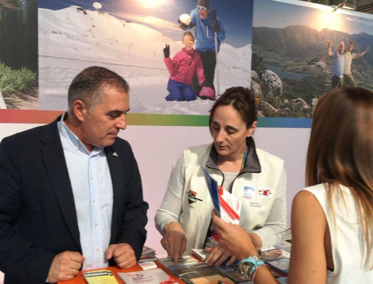 Expositor de Granada en la feria Tierra Adentro de Jaén