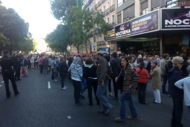 La gente se agolpa en el Palafox